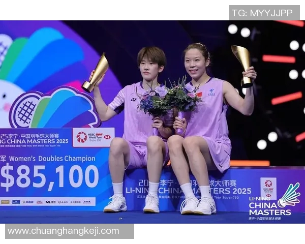 成都羽毛球队与深圳羽毛球队的精彩对决分析与战术探讨 成都羽毛球队与深圳羽毛球队的精彩对决分析与战术探讨